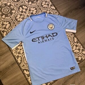 2017/18 Manchester City Jersey Men’s Size Medium